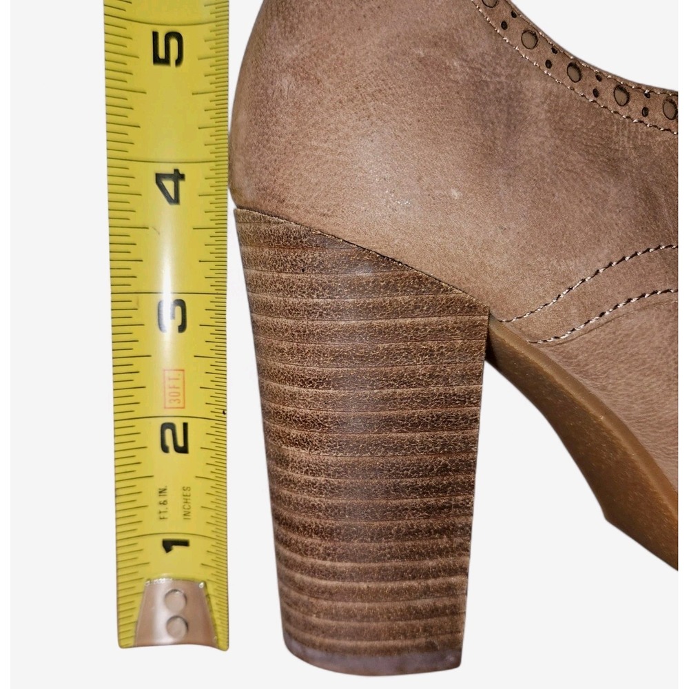 Wingtip Oxford Heels Size 7.5 Tan Dress Shoes Suede Lace Up Chunky Block Retro - Picture 6 of 11